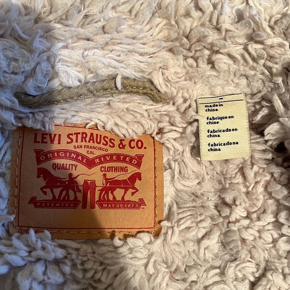 Levi's Beige Sherpa Collar Corduroy Trucker Jacket - Picture 4 of 5